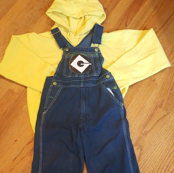 Minion Costume - Picture 2 of 6